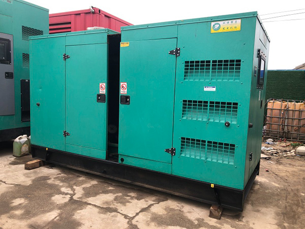 汇川怎样合理控制磷酸铁锂蓄电池的充放电倍率以延长其使用寿命？